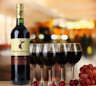 2018年底紅酒進口青島港清關福利你知道嗎